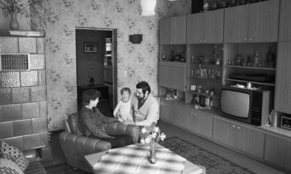 Радянський інтер'єр. Фото: v.wpimg.pl. Советский интерьер. Фото: v.wpimg.pl.