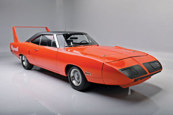 Plymouth Superbird 1970 року/ Фото: sportscarmarket.com Plymouth Superbird 1970 года/ Фото: sportscarmarket.com