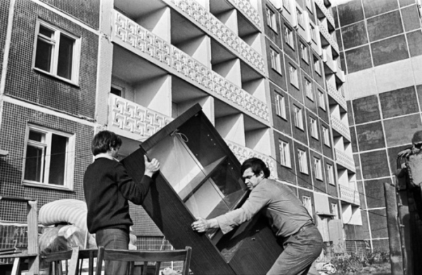 Будувати треба було для мільйонів. /Фото: Pinterest. Строить нужны было для миллионов. /Фото: Pinterest.
