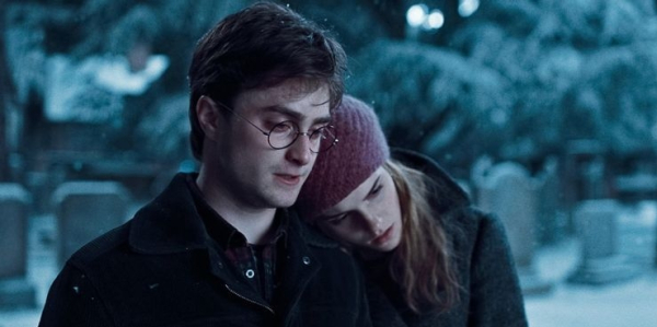 Кадр із фільму «Гаррі Поттер та Дари Смерті. Частина 1» Кадр из фильма «Гарри Поттер и Дары Смерти. Часть 1»