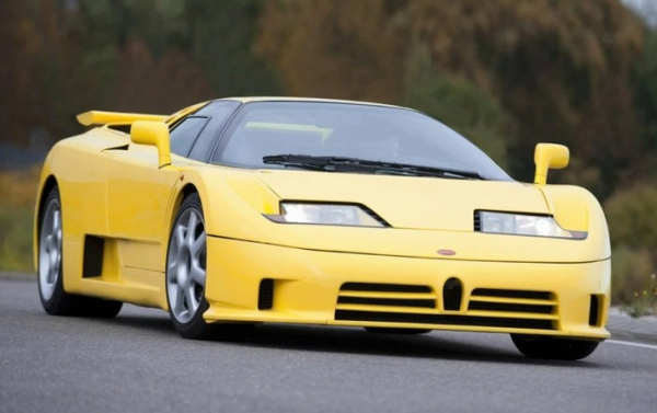 Bugatti EB 110 оснащений інноваційними технологіями/ Фото: auto.ru Bugatti EB 110 оснащен инновационными технологиями/ Фото: auto.ru
