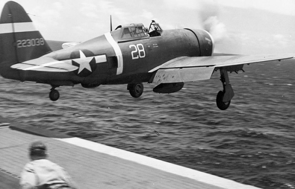 Republic P-47D Thunderbolt./ Фото: pinterest.com Republic P-47D Thunderbolt./ Фото: pinterest.com