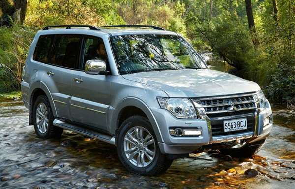 Mitsubishi Pajero./ Фото: 4-x-4.ru Mitsubishi Pajero./ Фото: 4-x-4.ru