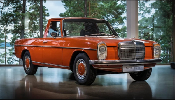 Mercedes-Benz 220D був збудований в Аргентині/ Фото: topgear.com Mercedes-Benz 220D был построен в Аргентине/ Фото: topgear.com