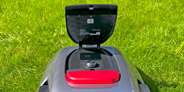 QR-код для програми Dreame Roboticmower A1 QR-код под крышкой Dreame Roboticmower A1