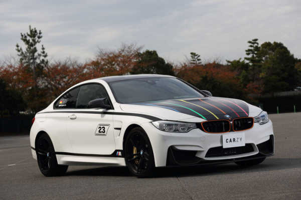 BMW M4 DTM Champion Edition, аеродинамічна модель з гоночним «корінням»/ Фото: carzy.net BMW M4 DTM Champion Edition, аэродинамичная модель с гоночными «корнями»/ Фото: carzy.net