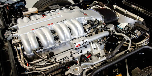 LT5 має комбінований принцип упорскування палива/ Фото: enginebuildermag.com LT5 имеет комбинированный принцип впрыскивания топлива/ Фото: enginebuildermag.com