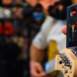 Представлений Roadie 4 – розумний гітарний тюнер з автоматичним розпізнаванням…