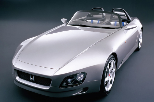 Кузов Honda SSM 1995 виготовлений з алюмінієвих панелей/ Фото: motor.ru Кузов Honda SSM 1995 сделан из алюминиевых панелей/ Фото: motor.ru