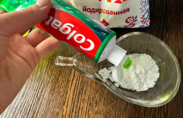 Бюджетний та ефективний засіб для чищення унітазу. Бюджетное и эффективное средство для чистки унитаза.