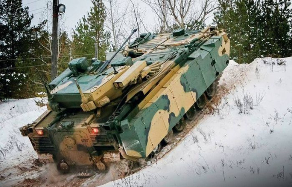 Нової БМП на війська чекають уже давно. Новую БМП войска ждут уже давно.
