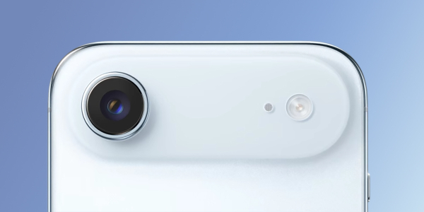 iPhone 17 баг камери