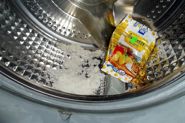 Насипте в барабан лимонну кислоту Насыпьте в барабан лимонную кислоту