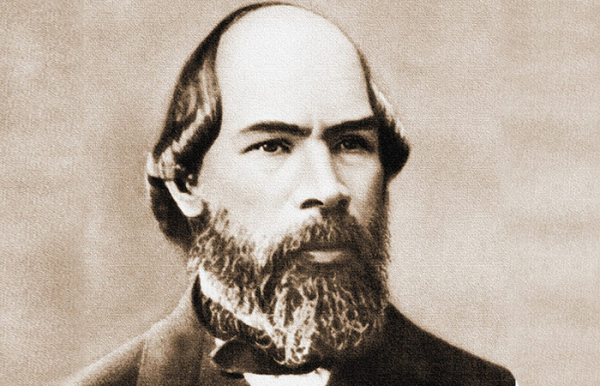 А вот отец Ленина был типичным дворянином мантии.