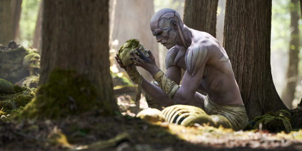 Кадр из фильма «Франкенштейн» 2025 года