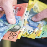 Чому на австралійських банкнотах зображено портрети злочинців