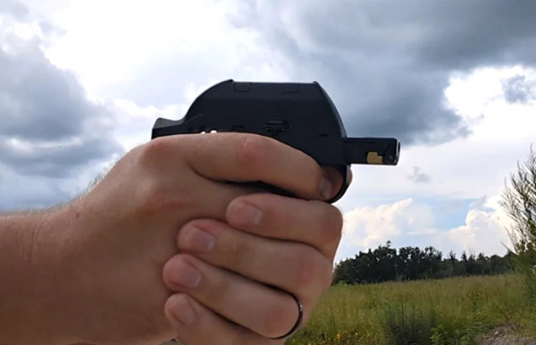 Единственное преимущество - компактный