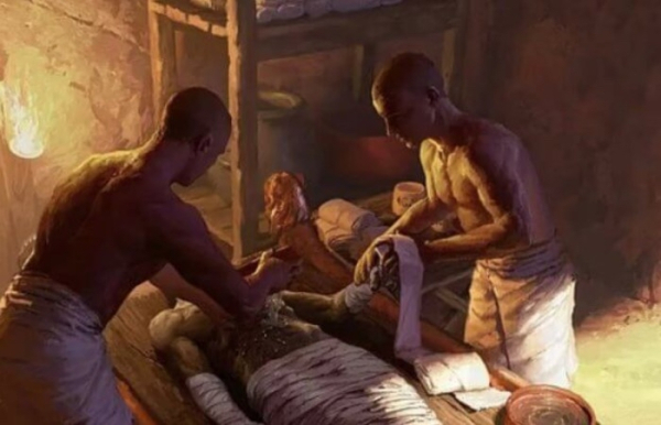 Єгиптяни самі виготовляли натрон. Египтяне сами изготавливали натрон.