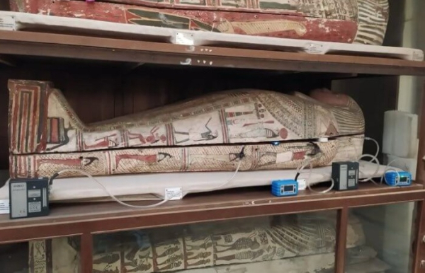 Прилади для вимірювання запаху мумій. Приборы по измерению запаха мумий.