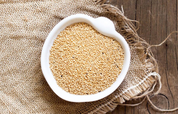 Семена богаты белком и аминокислотами.