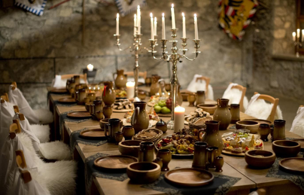 Почему в Средневековье сыр ели в конце трапезы?