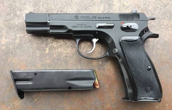 Відмінна вийшла зброя. Отличное получилось оружие.