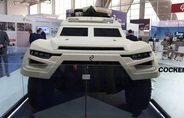 На даху – оптико-електронний комплекс На крыше - оптико-электронный комплекс