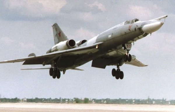 Самолёт был не идеален.