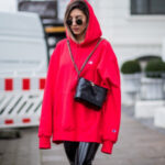 З чим носити речі оверсайз, щоб не виглядати наче мішок…