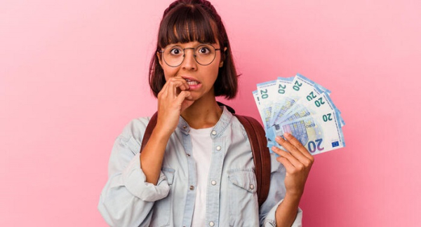 Фінансова дисморфія. Финансовая дисморфия.