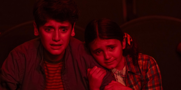 Кадр із серіалу «Воно: Ласкаво просимо до Деррі» Кадр из сериала «Оно: Добро пожаловать в Дерри» 2025 года