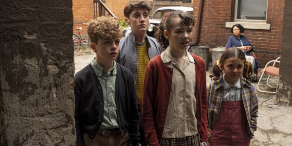 Кадр із серіалу «Воно: Ласкаво просимо до Деррі» Кадр из сериала «Оно: Добро пожаловать в Дерри» 2025 года