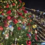 Що категорично не можна одягати у новорічну ніч: один колір…