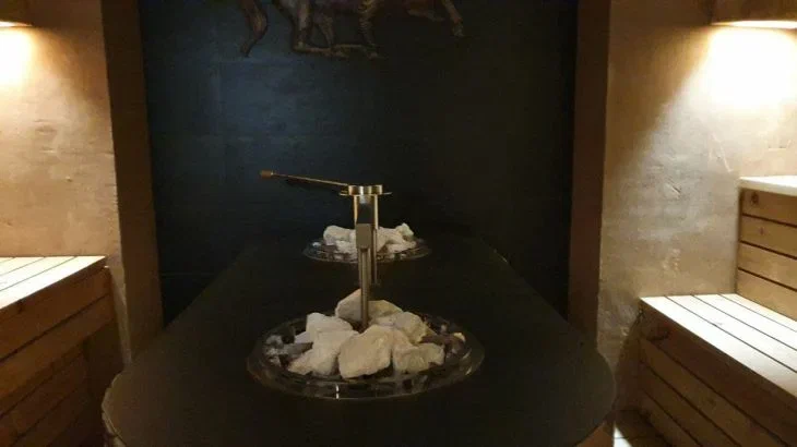 de5e95cce6424fd8a03642d79bba7b4c