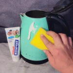 Навіщо чайник змащувати зубною пастою, а рис загортати у вологі серветки: Побутові секрети на кожен день