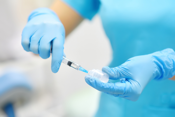 Не игнорируйте вакцинацию.  Фото: media.gazetadopovo.com.br.