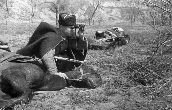 Советские казаки – казаки по названию, но всё-таки не по сути. /Фото: old.nlrs.ru. 