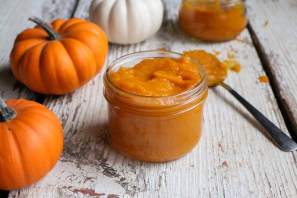 Также можно использовать тыквенное пюре для выпечки вместо сливочного масла.  Фото: leppfarmmarket.com.