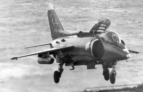 Самолёт был не идеален. /Фото: topwar.ru. 