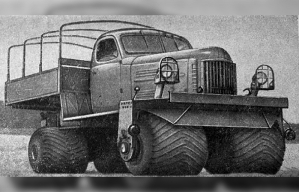 Вместо колёс пневмокатки./ Фото: kolesa.ru