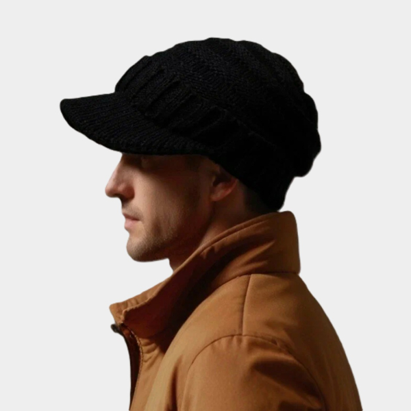 Шапка від LINGINDEN, 2677 рублів