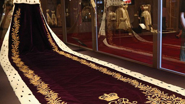 Длина шлейфа могла составлять 2-3 метра./ Фото: dailymail.co.uk 