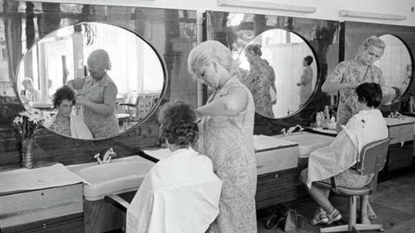 Коротка стрижка дозволяла не відволікатися від найважливіших справ. / Фото: realty.ria.ru Короткая стрижка позволяла не отвлекаться от более важных дел. / Фото: realty.ria.ru