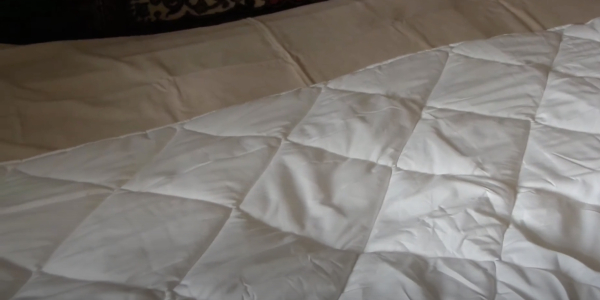 Ковдра на основі поліефіру Материалы на основе полиэфира