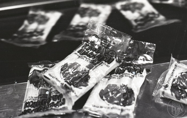 Крабовые палочки на съезде КПСС 1989 года. / Фото: murmanarchiv.ru