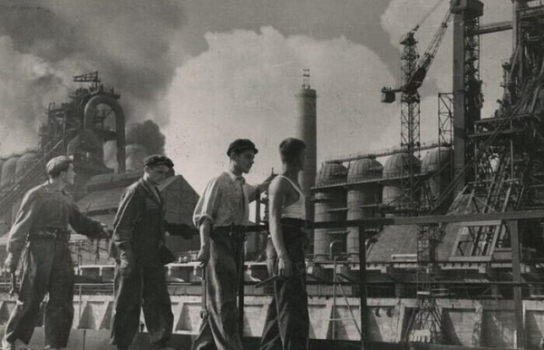 СССР нужно было огромное количество технических специалистов. /Фото: naked-science.ru. 