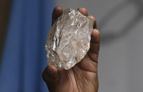 Больших камней не так уж много. /Фото: YouTube.com. 