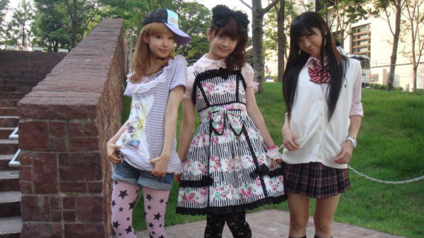 Частые водные процедуры приводят к преждевременному старению. / Фото: livemaster.by 