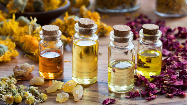 Эфирные масла наполняют комнату приятным ароматом. / Фото: левша.рф 