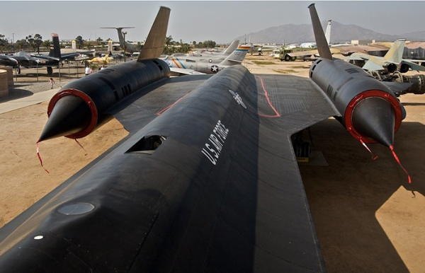 У літака розподілені баки. Фото: flickr.com У самолёта распределённые баки./ Фото: flickr.com